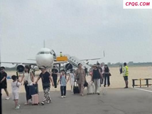 春秋航空一航班因故障返航