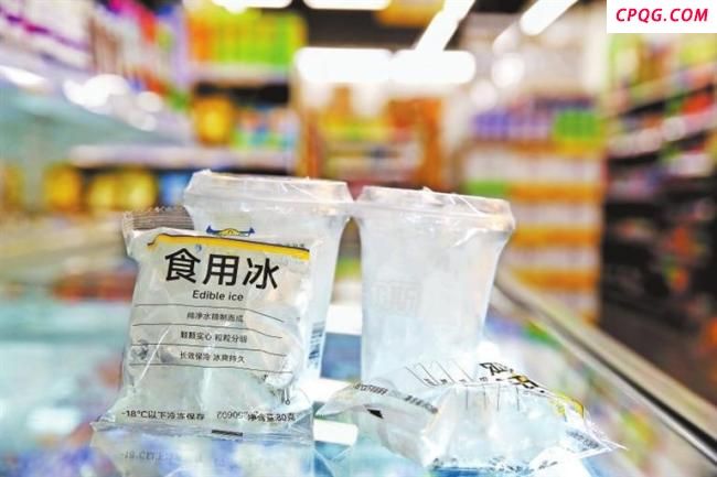 高温催热了“冷生意” 清凉消费走俏市场