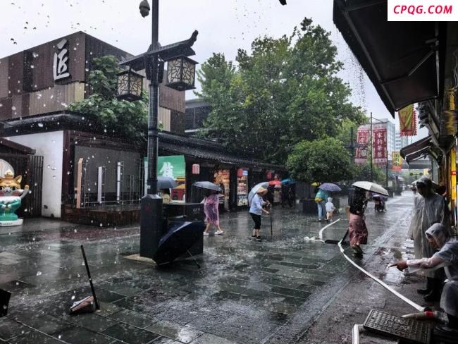 第10号台风“白鹿”即将生成 江浙沪将迎来强降雨