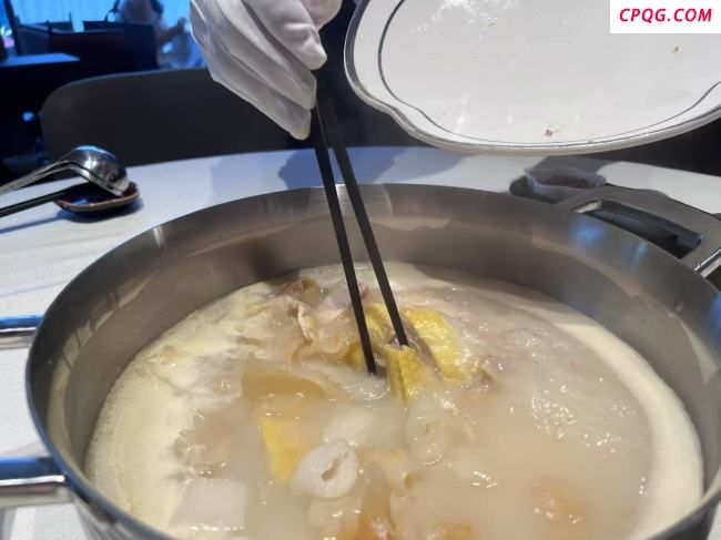 海底捞逆势推人均500的高端餐厅 探索精致餐饮新路径