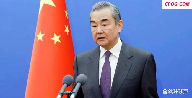 专家谈美俄互相威慑：隔空飙戏罢了 中国稳坐钓鱼台
