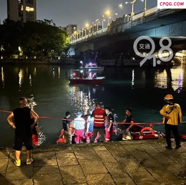 夫妻吵架丈夫跳河不幸去世 深夜救援未果