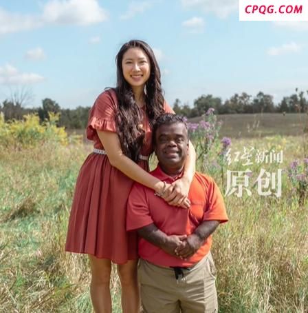 1米62亚裔美女嫁给1米2的印度裔丈夫 独特爱情故事引发热议