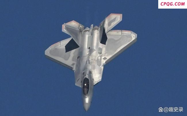 我国第三款六代机会是六代舰载机吗 新型战机引发热议