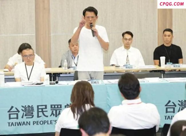 黄国昌明年告别台立法机构