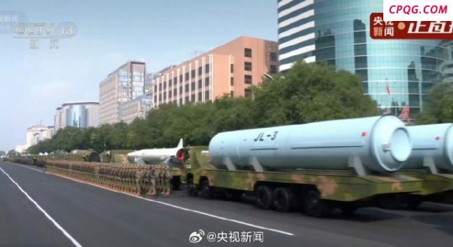 亮相装备多到看不过来 军迷变军盲！