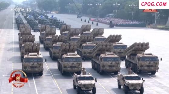 震撼现身！东风-61亮相九三阅兵，军迷们直呼：东风-51呢？这真没见过啊！