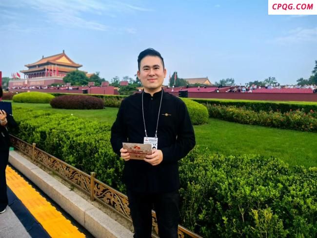 台湾记者观礼九三阅兵后发声 两岸本是一家人