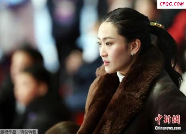 泰国新总理会开飞机还精通乐器 多面人生备受瞩目