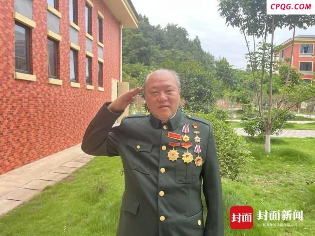 馆长：九三阅兵后中国人腰杆硬 老兵见证国力崛起