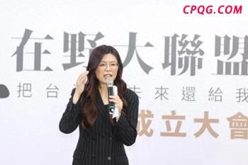 白宫晚宴上库克2分钟连说9次谢谢 科技巨头齐赞特朗普亲商政策
