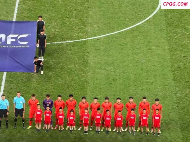 媒体：中国足球还未迎来“拐点” 球迷热情难掩实力差距