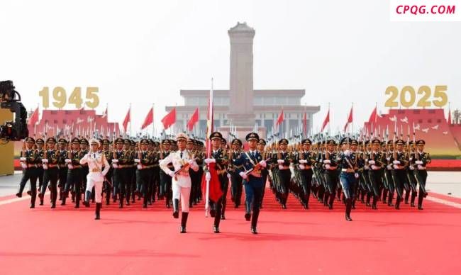 外媒称中国军队是西方军事技术引领者 天安门阅兵展示实力
