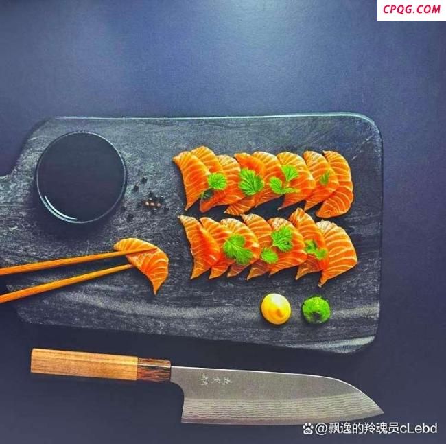 原来国产三文鱼不蘸酱才最鲜 餐桌新宠引发热议