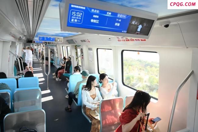 广东城际列车大量乘客漏乘？官方回应 管理疏忽引质疑