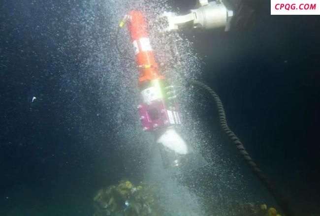 海底1522米抓娃娃抓的是源火 深海科技新突破